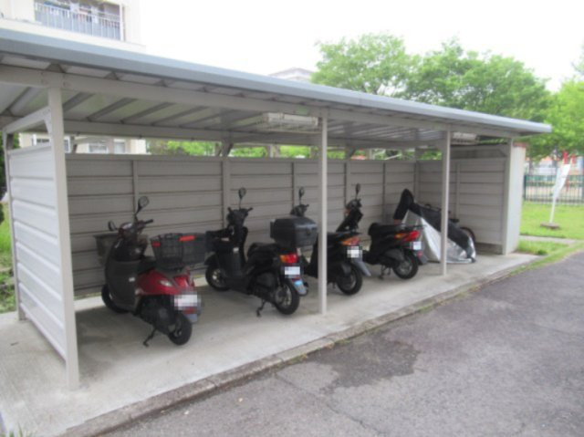 兵庫県公社　東垂水南（3）５号棟のその他共用部分|駐輪場です