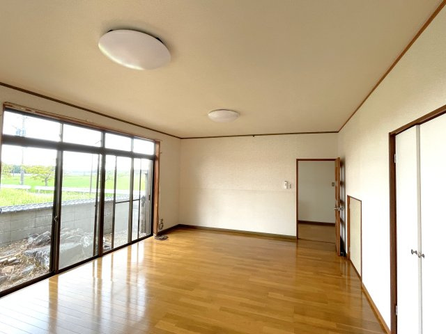 プレステージ福島の居間・リビング