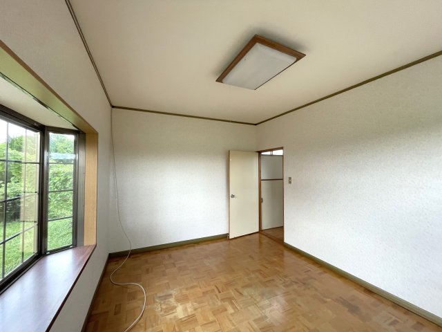 プレステージ福島貸家の洋室
