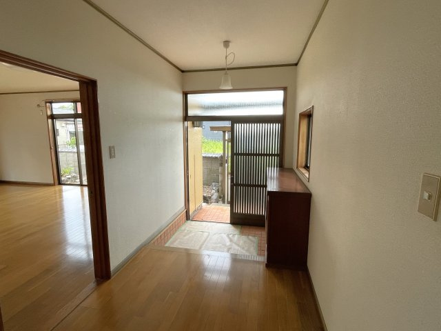 プレステージ福島の玄関