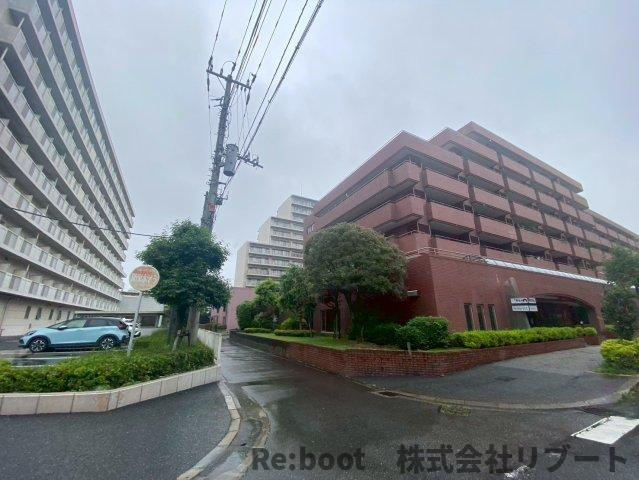 習志野市津田沼２丁目の店舗一部の周辺