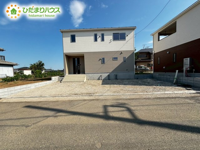 深谷市武蔵野第1　新築一戸建て　クレイドルガーデン　02の駐車場