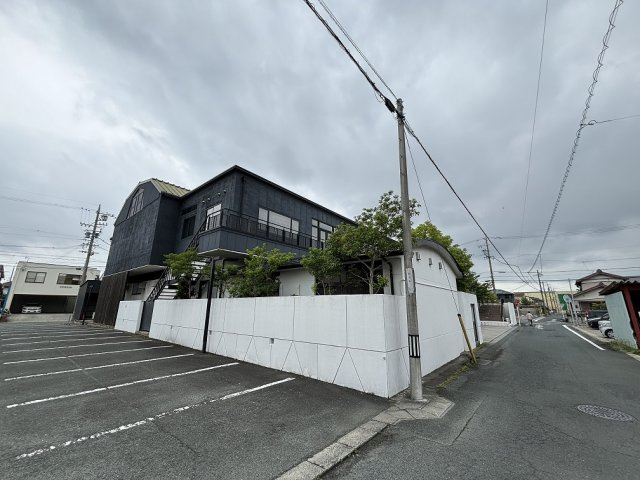 豊橋市藤沢町店子付き店舗の外観|南西側より撮影