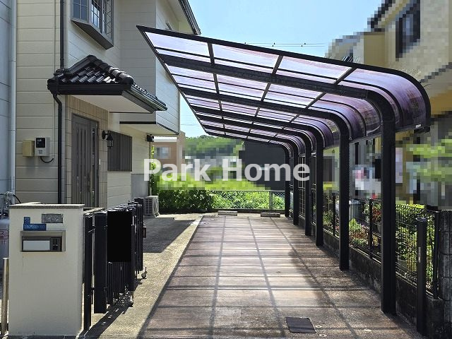 高知市瀬戸南町1丁目　中古戸建ての駐車場