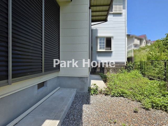 高知市瀬戸南町1丁目　中古戸建ての庭