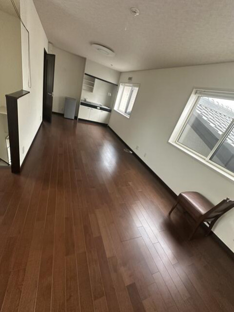 近江八幡市安土町東老蘇の店舗事務所の内装