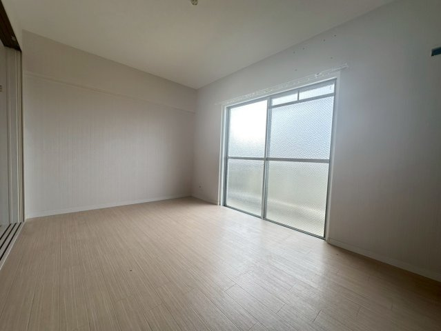 三和第5マンションの寝室