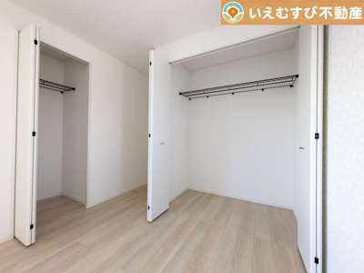 【収納】 | Cradle garden　神川町新里第4 | 大容量の収納スペースで住空間もスッキリ広々
収納がたっぷり付いていれば、お部屋がすっきり保てて気持ちが良いですね♪