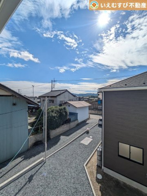 【展望】 | Cradle garden　神川町新里第4 | 高い建物が無く開放感のある展望
バルコニーからの展望も開けていて閑静な住宅地が望めます。日当りも良いですね♪