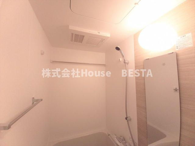 エスプレイス神戸フォルムスクエアの浴室