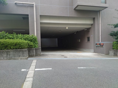 【駐車場】 | グランドメゾン箕面けやき坂