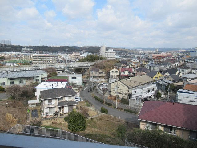 兵庫県公社　伊川谷（１）１号棟の展望