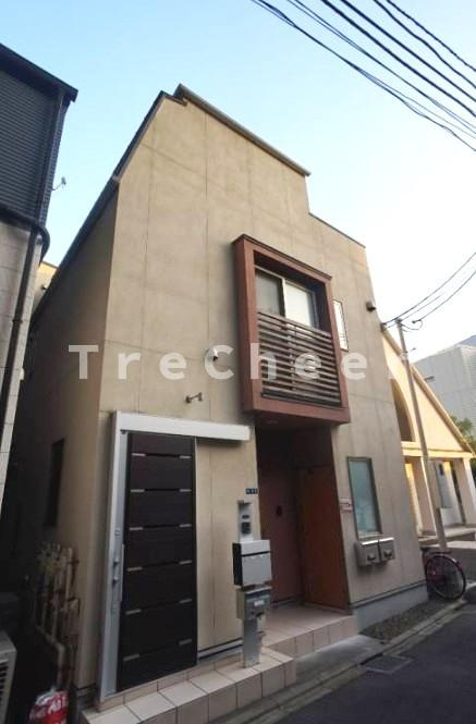 パーソナル若松町の外観