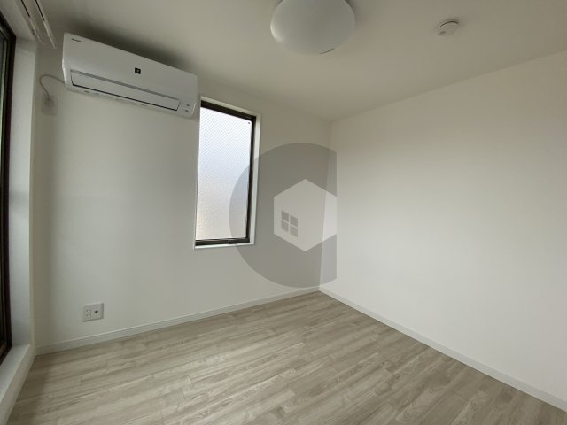 コラッジオ衣摺の洋室