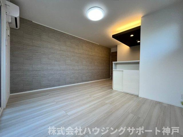 明石市大久保町大窪のアパートの居間・リビング