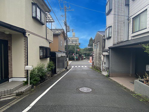 紫野西蓮台野町 新築戸建の前面道路含む現地写真