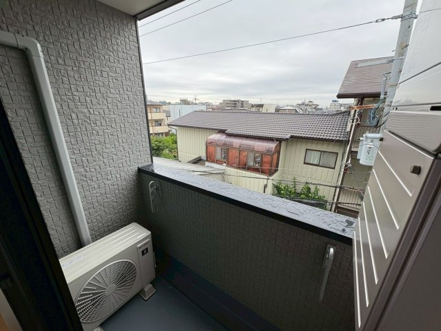 アルタイ石橋阪大前のバルコニー