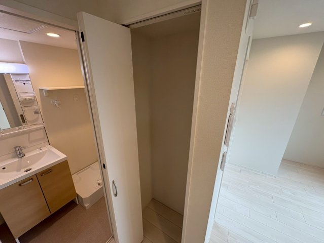 アルタイ石橋阪大前の収納