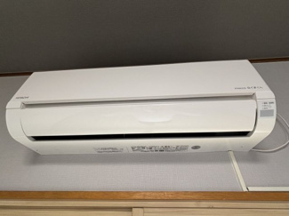 【設備】 | 南山貸家 | リビングにもエアコンが付いております。