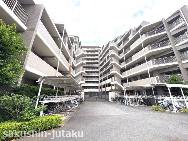 リーデンススクエア津田沼の外観|リーデンススクエア津田沼　JR総武線「津田沼駅」徒歩２分の好立地　2005年建築　