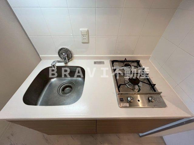 ドゥーエ立売堀　BRAVI不動産のキッチン|【ドゥーエ立売堀】きれいなキッチンです