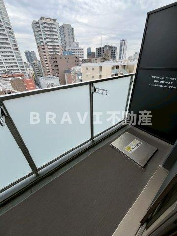 ドゥーエ立売堀　BRAVI不動産のバルコニー|【ドゥーエ立売堀】暖かな日差しのふりそそぐバルコニー
