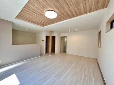 【居間・リビング】