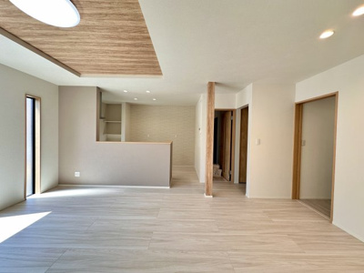 【居間・リビング】