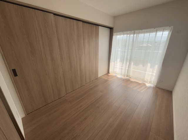 【洋室】エルパーク西京・大原野 