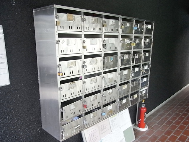 Dcourt六甲(旧:ドミトリー阪急六甲)のその他|集合ポスト