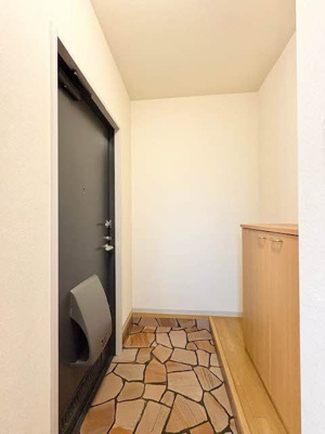 【玄関】 | キングハイツ滝河内