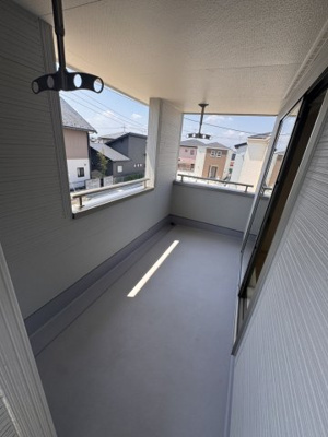 【バルコニー】 | リーブルガーデン．Ｓ　行田城西第２　 | ５号棟現地バルコニー（2025年08月24日）撮影