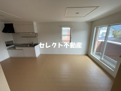 【居間・リビング】 | シャトレー　ポワリエ　Ａ | 【シャトレー　ポワリエ　Ａ】居間です