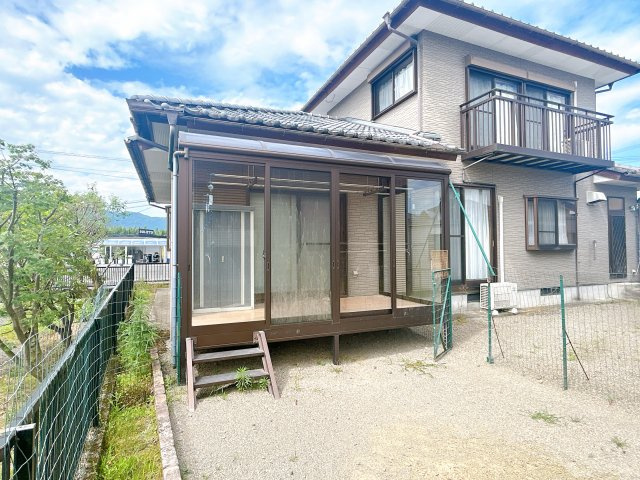 えびの市大字原田の中古一戸建の庭