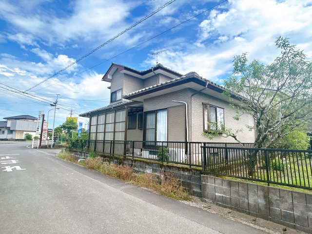 えびの市大字原田の中古一戸建の外観
