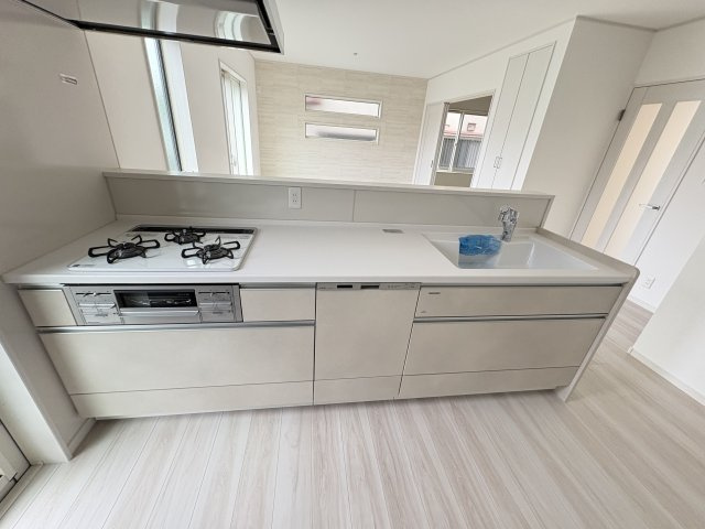 神戸市垂水区つつじが丘6丁目戸建のキッチン