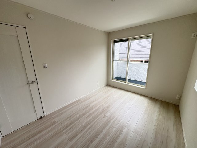 神戸市垂水区つつじが丘6丁目新築戸建の洋室