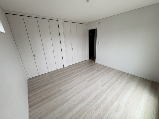 神戸市垂水区つつじが丘6丁目新築戸建の洋室