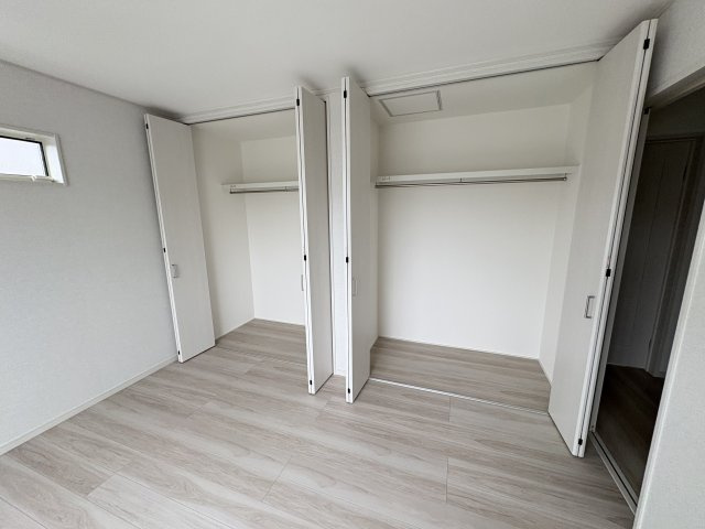 神戸市垂水区つつじが丘6丁目戸建の収納