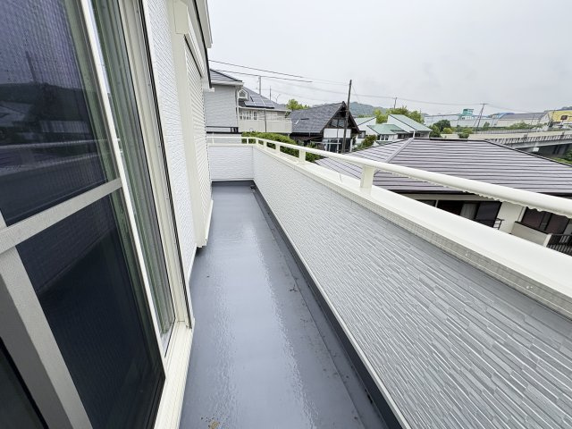 神戸市垂水区つつじが丘6丁目新築戸建のバルコニー