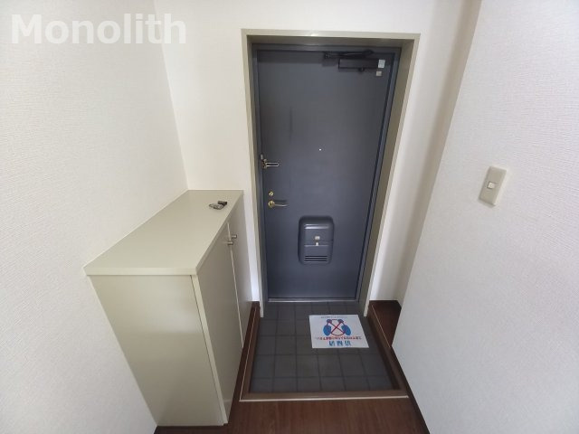 コンフォールの玄関