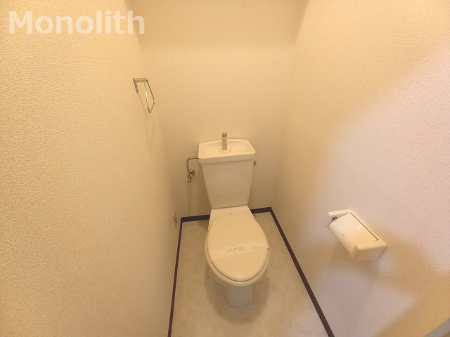 コンフォールのトイレ