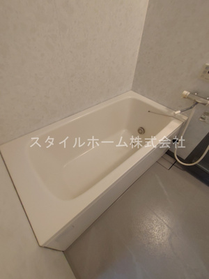 【浴室】 | ニューラフィーネ | 別部屋写真です。