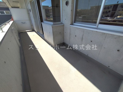 【バルコニー】 | ニューラフィーネ | 別部屋写真です。