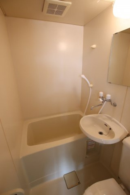 【浴室】 | スペリオール学園前