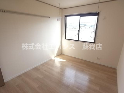 【寝室】 | サンビレッジ