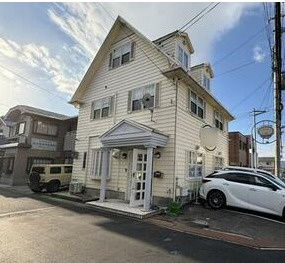 草津市野村4丁目店舗兼住宅の外観