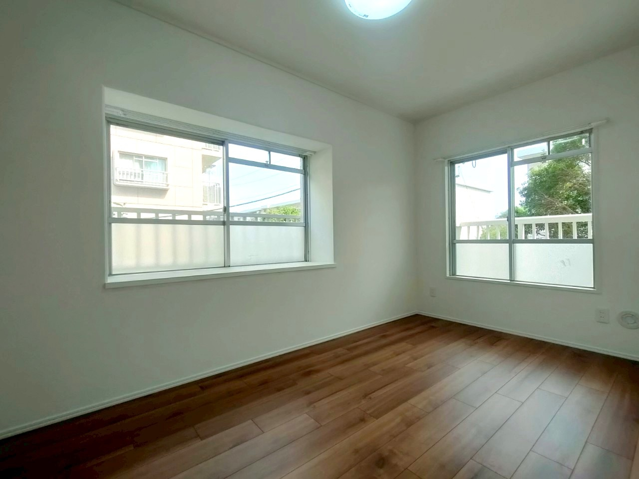 三郷早稲田団地3-23-2号棟の洋室|きれいな洋室です