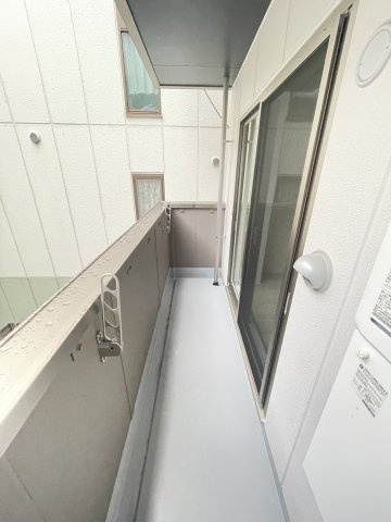 大阪市都島区内代町１丁目の賃貸マンションのバルコニー