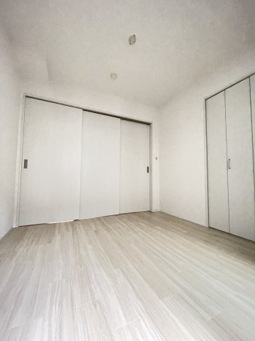 大阪市都島区内代町１丁目の賃貸マンションの寝室